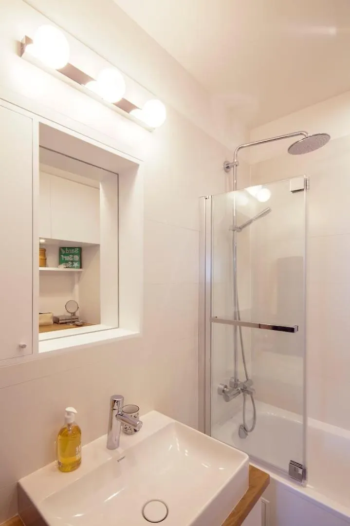 Guestready - Apt Lumineux Proche Du Moulin Rouge パリ フランス